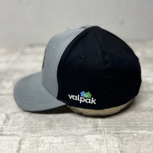 San Jose Barracuda black gray adjustable unisex hat new - Picture 4 of 6